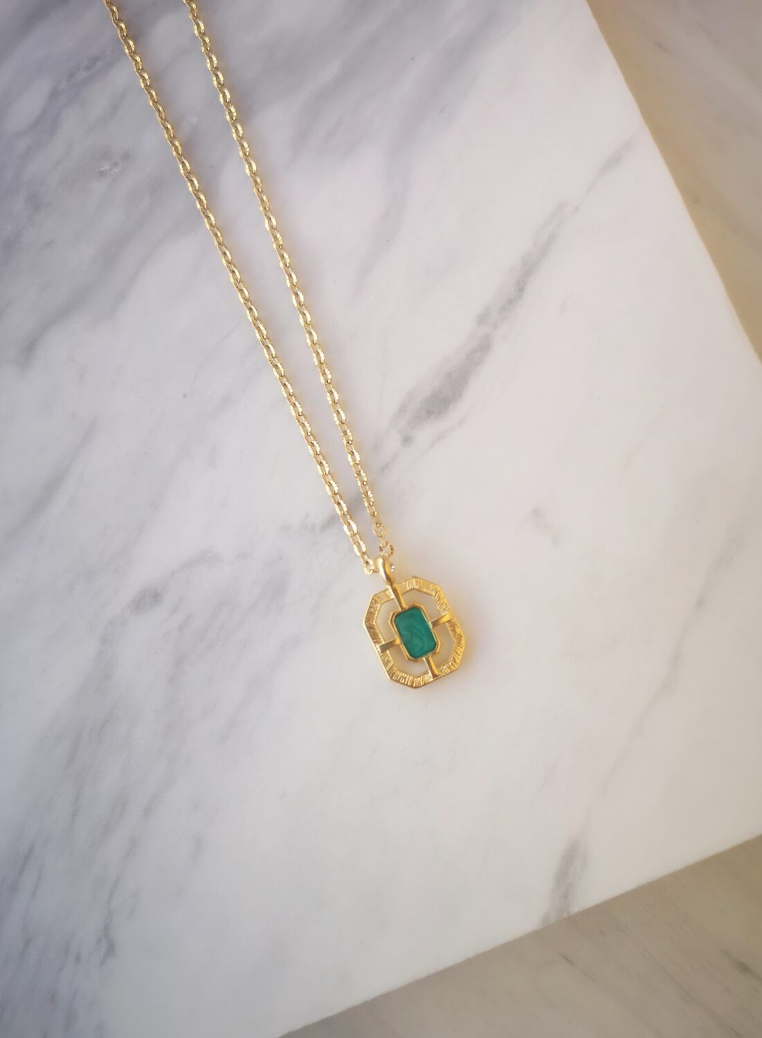 green daniela necklace