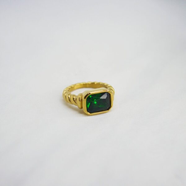 Green Crystal Steel Ring