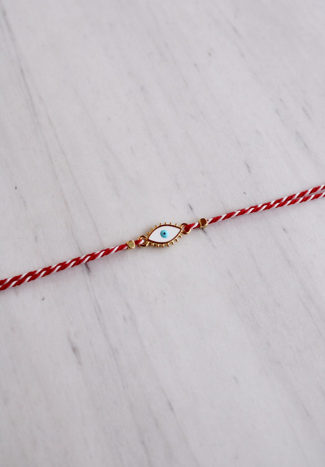 Mini White Eye March Bracelet