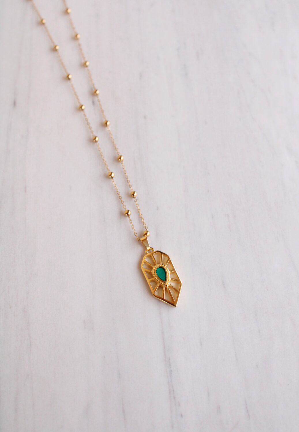 Green ethnic necklace