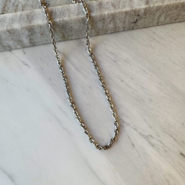 Curly Chain Necklace