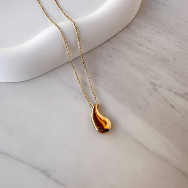 Drop Necklace