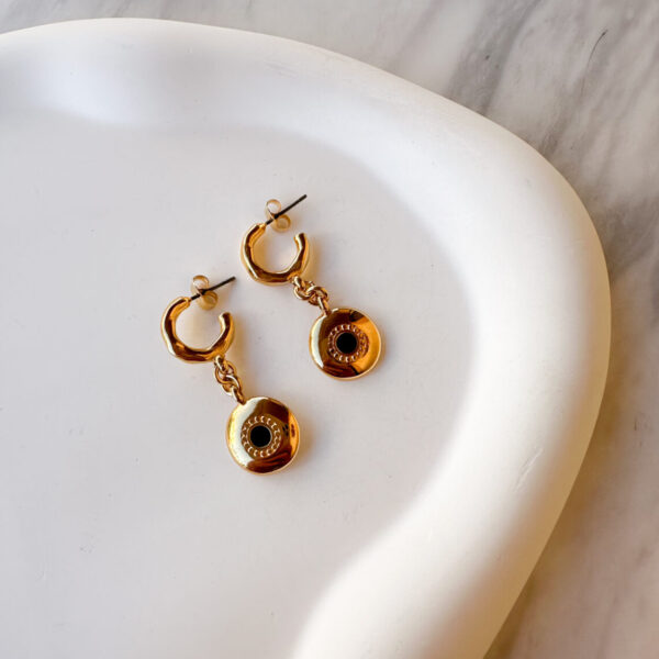 Black Round Earrings