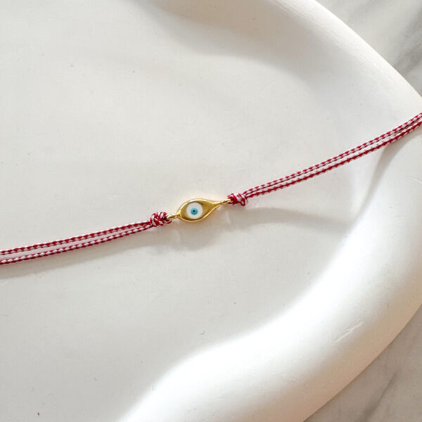 Oval Eye March Bracelet