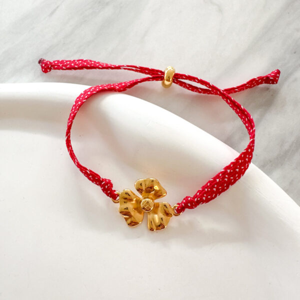 Big Flower March Bracelet